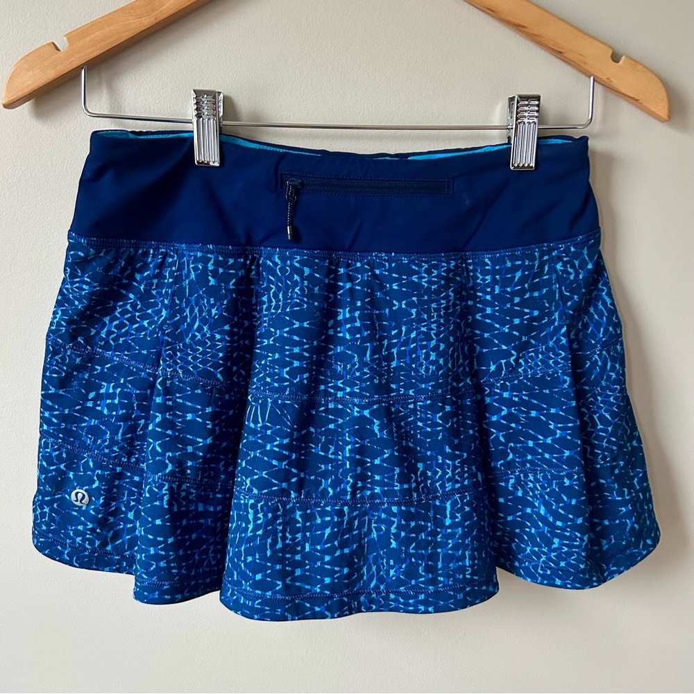 Lululemon Pace Rival Skirt Samba Snake Kayak Blue Hero Size 4 Reg